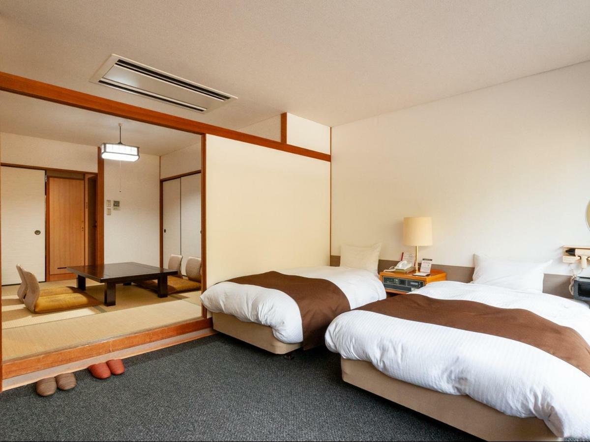 Kikuchi Grand Hotel Exteriör bild